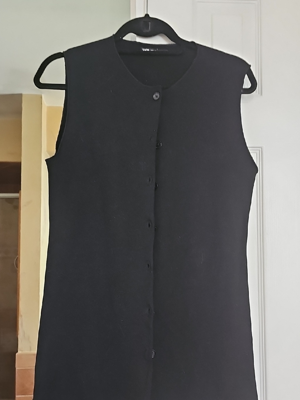 Zara Black Sleeveless Button-Front Tunic